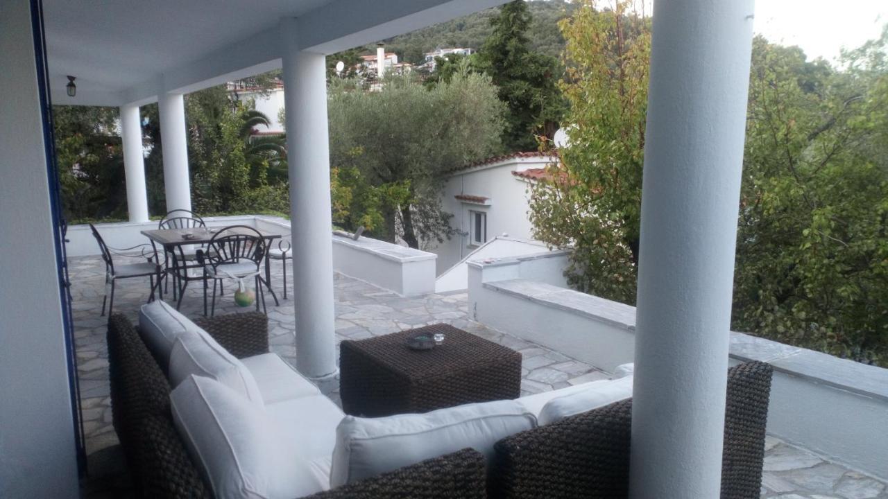Villa Ftelia Skiathos stad Exteriör bild